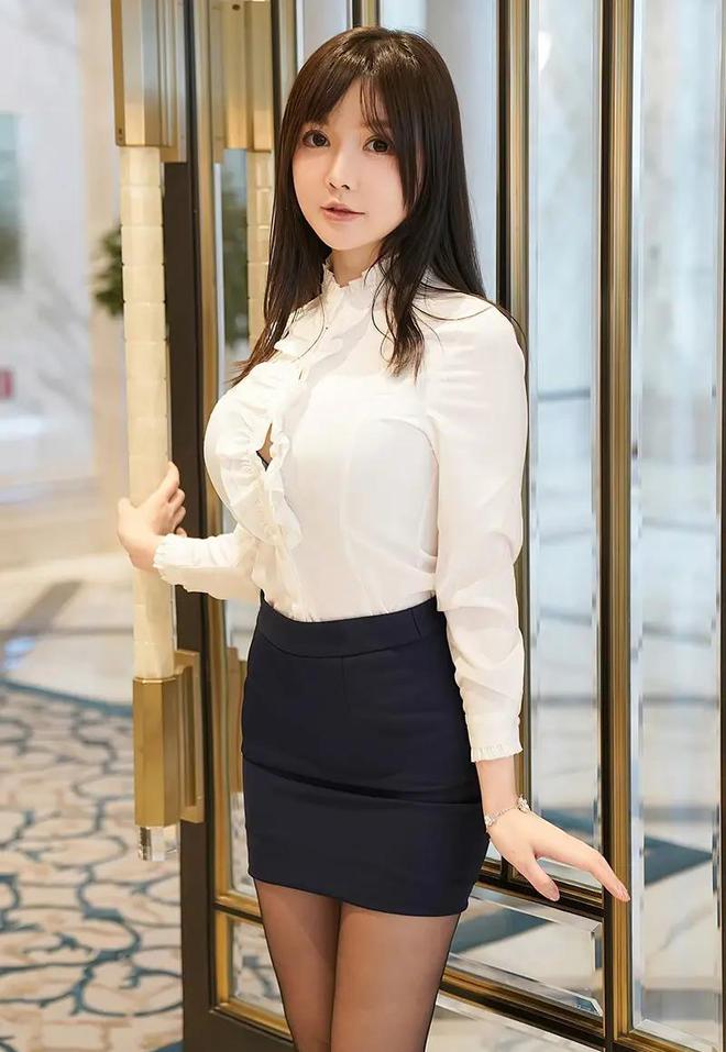 糯美子最新时尚潮流与科普解读美图欣赏